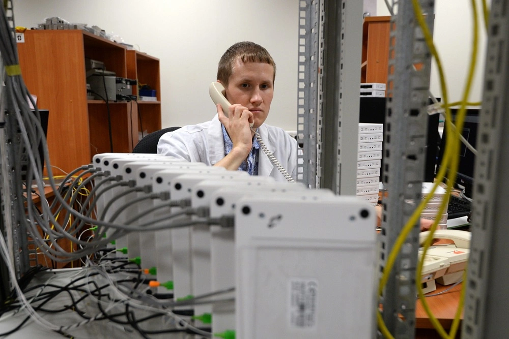 ����������� �������-��������� ����� �����������������